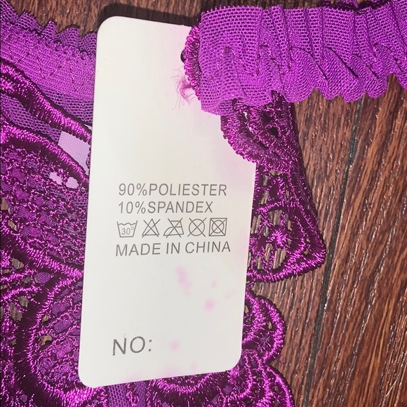 Thong Panties ! ( M ) - Picture 5 of 6